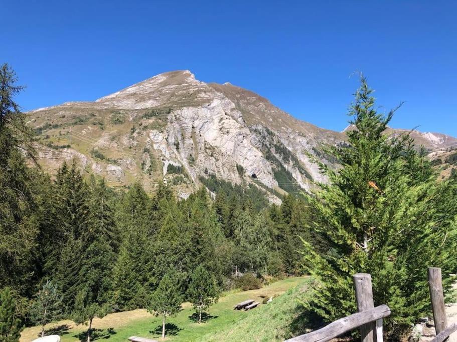 Appartamento Ampio Giardino Adiacente Piste Sci 4/6 Posti Letto La Thuile Εξωτερικό φωτογραφία